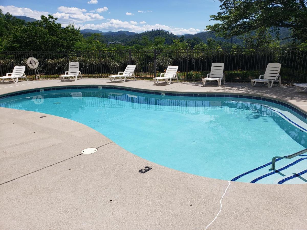 Gatlinburg Chateau Condo 302 Екстер'єр фото